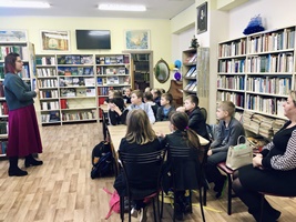 Библиобус ЛОДБ в Кировском районе