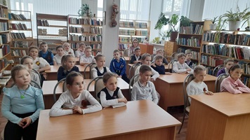 Библиобус ЛОДБ в Волховском районе